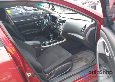 2015 Nissan Altima 2.5 S из США, поврежденный, VIN 1N4AL3AP2FC464350